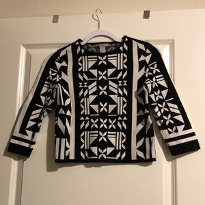 Black and white crop top